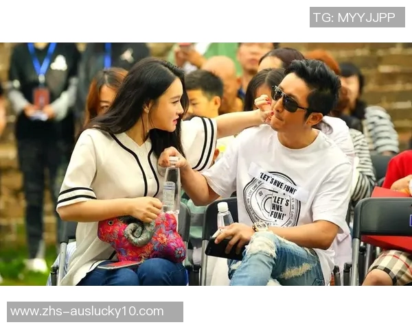 邹市明与甄子丹的巅峰对决谁将成为武术与拳击的传奇之王